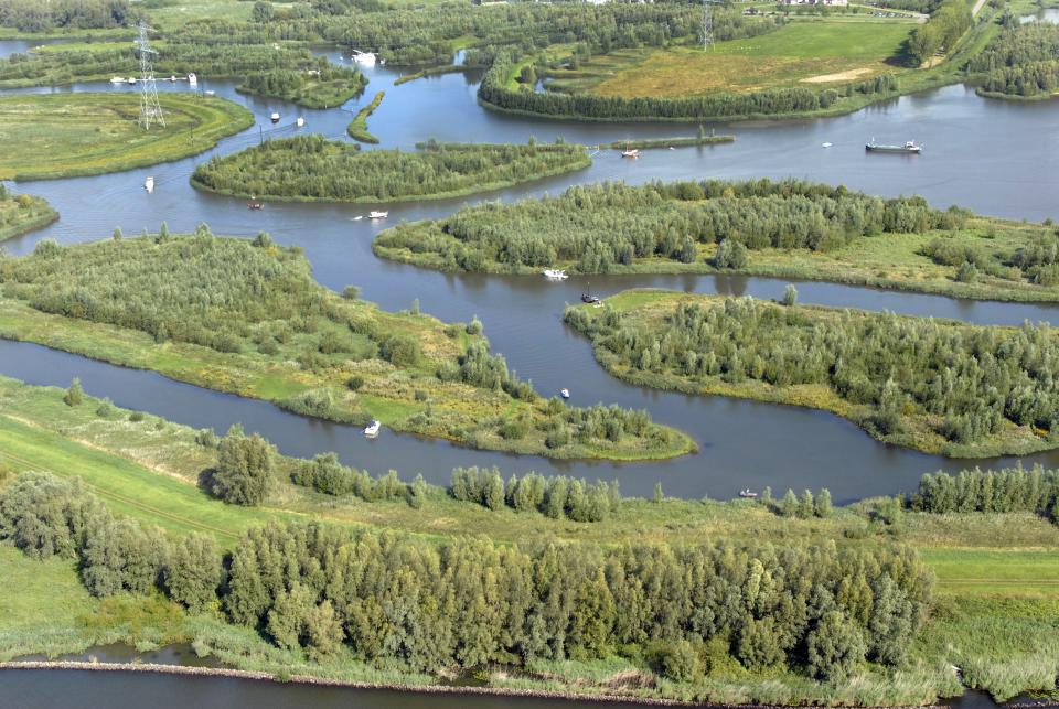 Luchtfoto Biesbosch